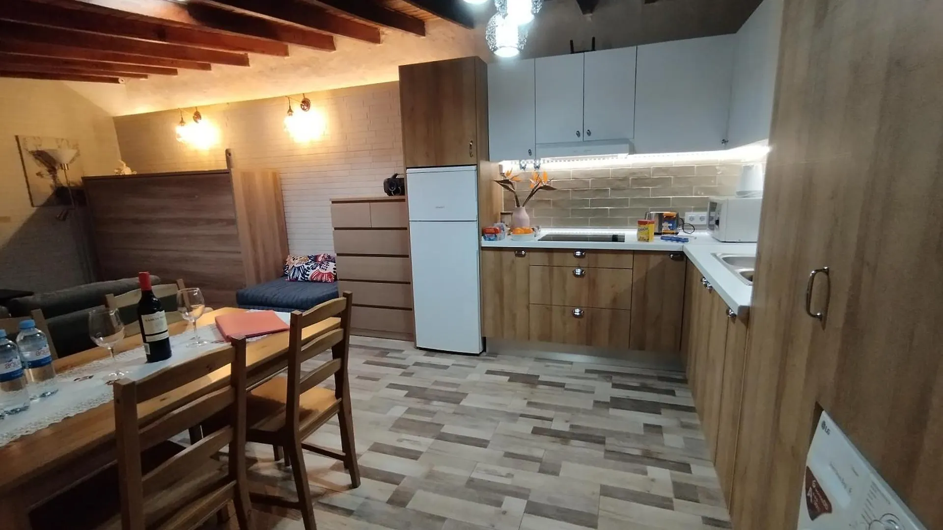 La Casita De Claudia Apartment Aguatona