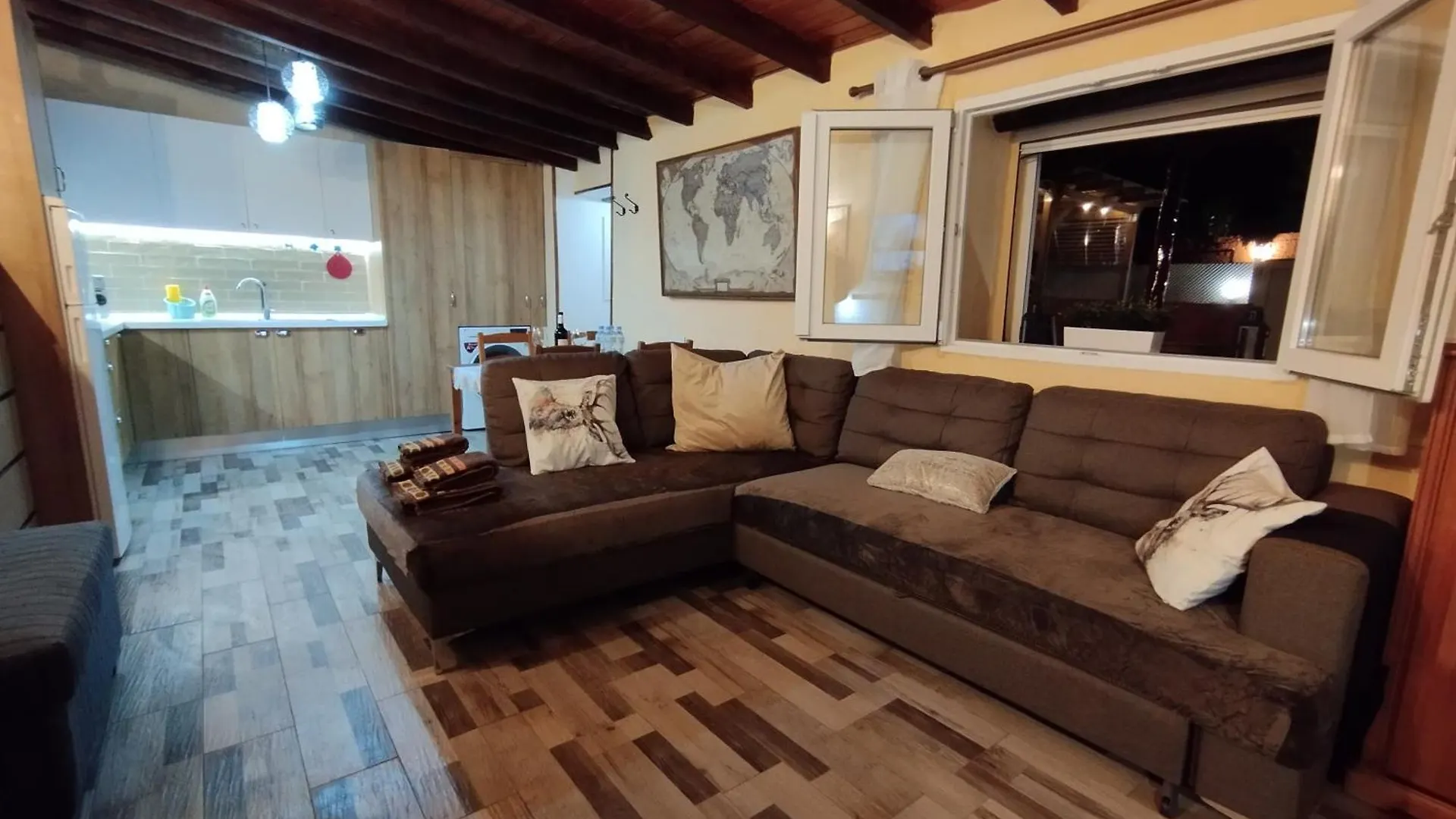 La Casita De Claudia Apartment Aguatona